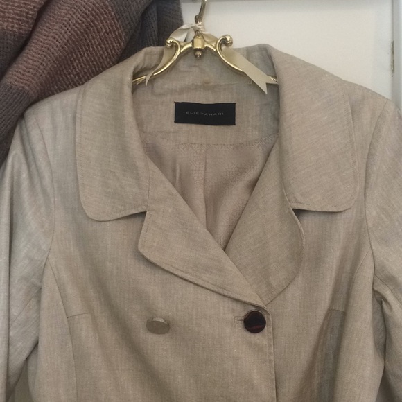 Sale🎉 Belted Elie Tahari Trench Coat - Picture 5 of 5